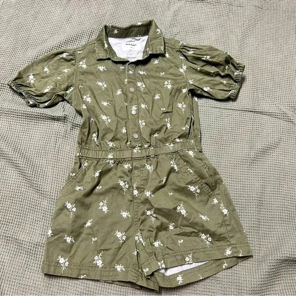 Kids floral denim material romper | size L 10-12
